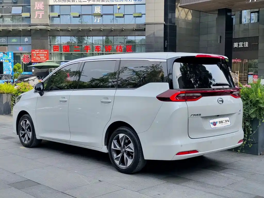 GAC Motor Trumpchi M6 — фото 4