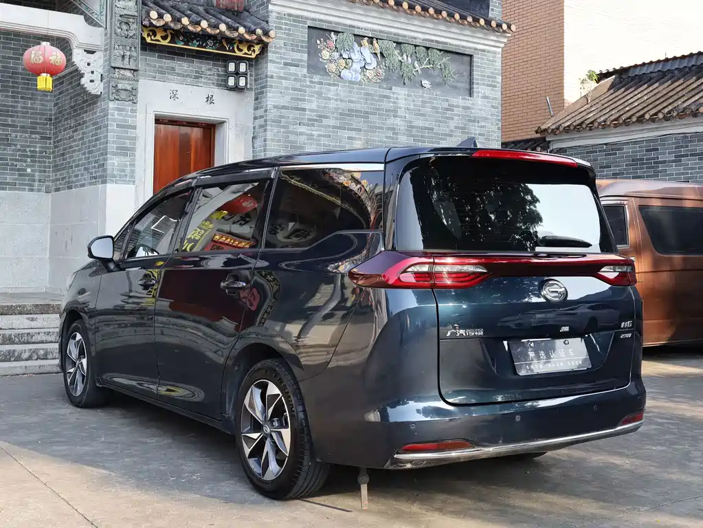 GAC Motor Trumpchi M6 — фото 9