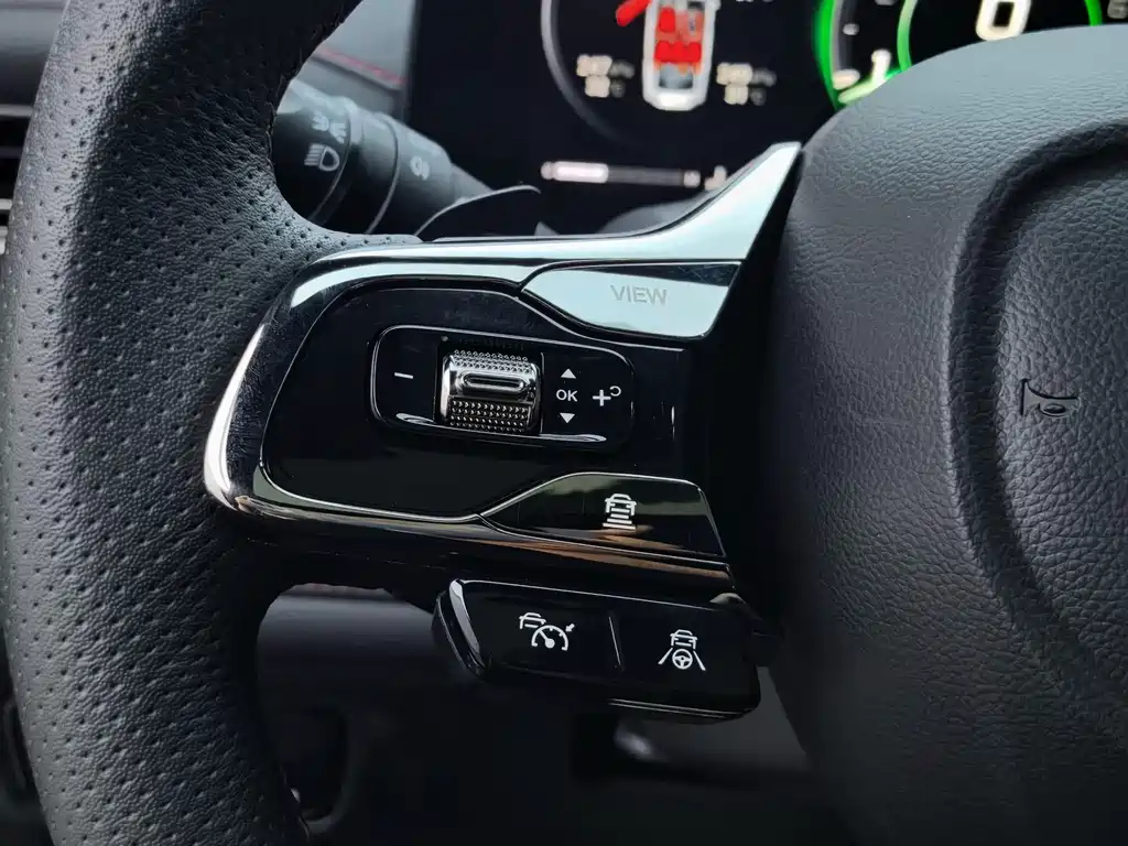 GAC Motor Shadow Leopard — фото 18