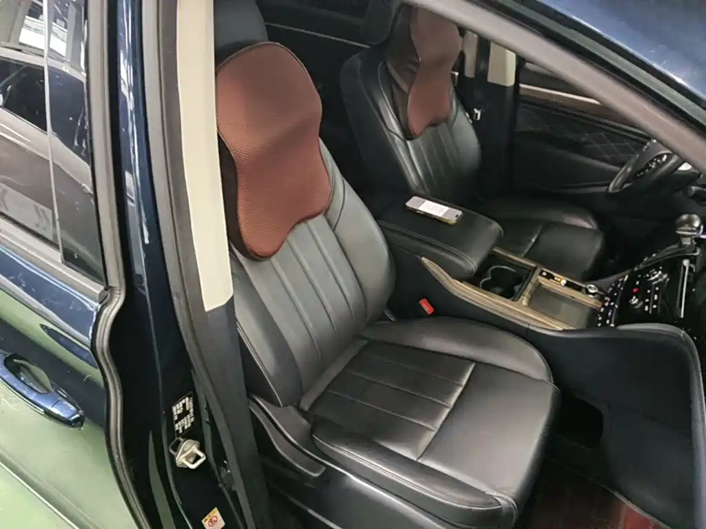 GAC Motor Trumpchi M8 — фото 21