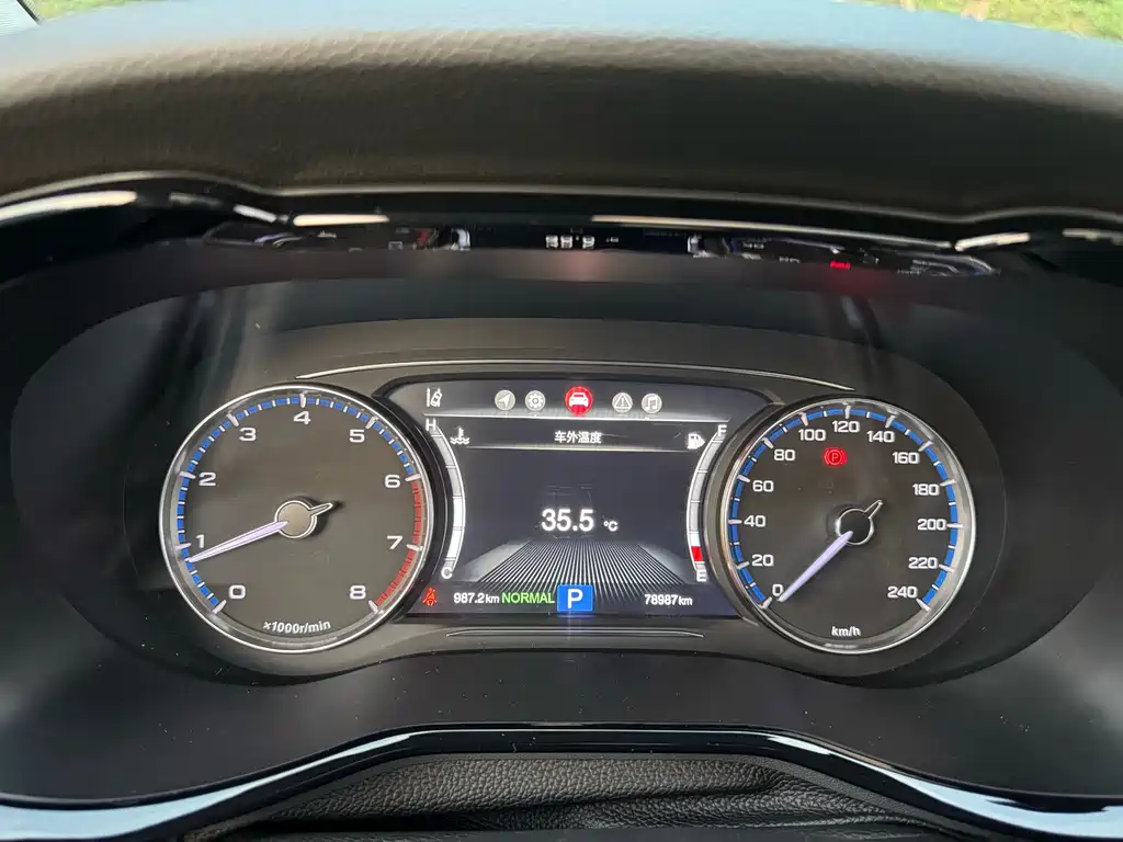 GAC Motor Trumpchi M8 — фото 22