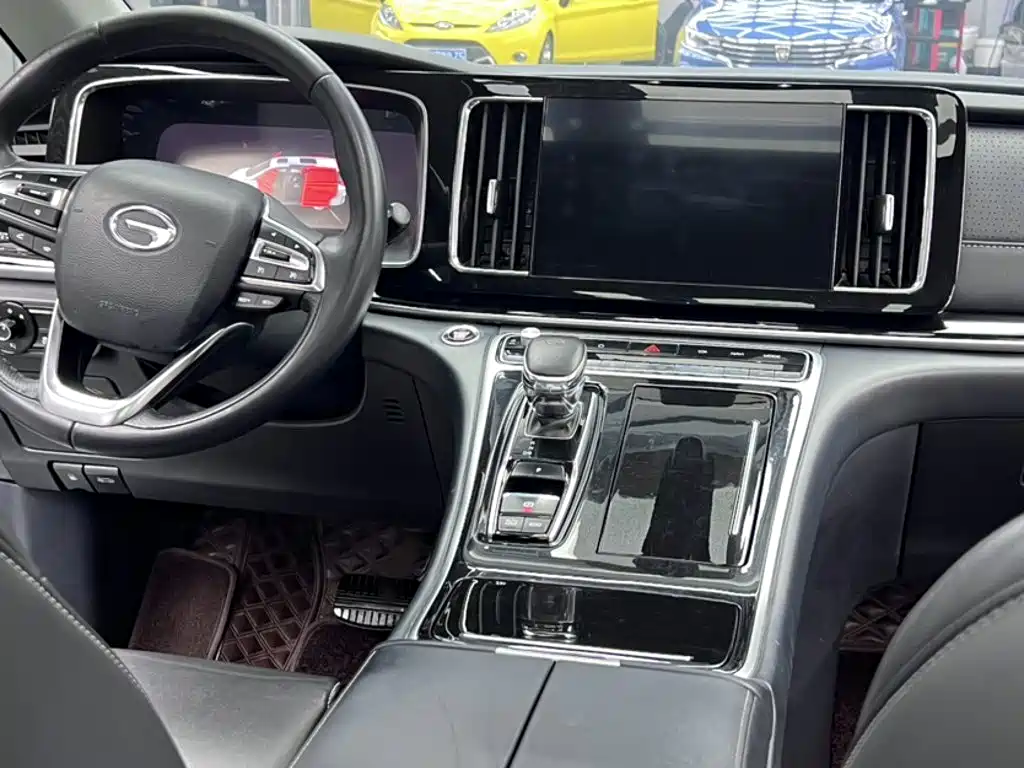 GAC Motor Trumpchi M8 — фото 20