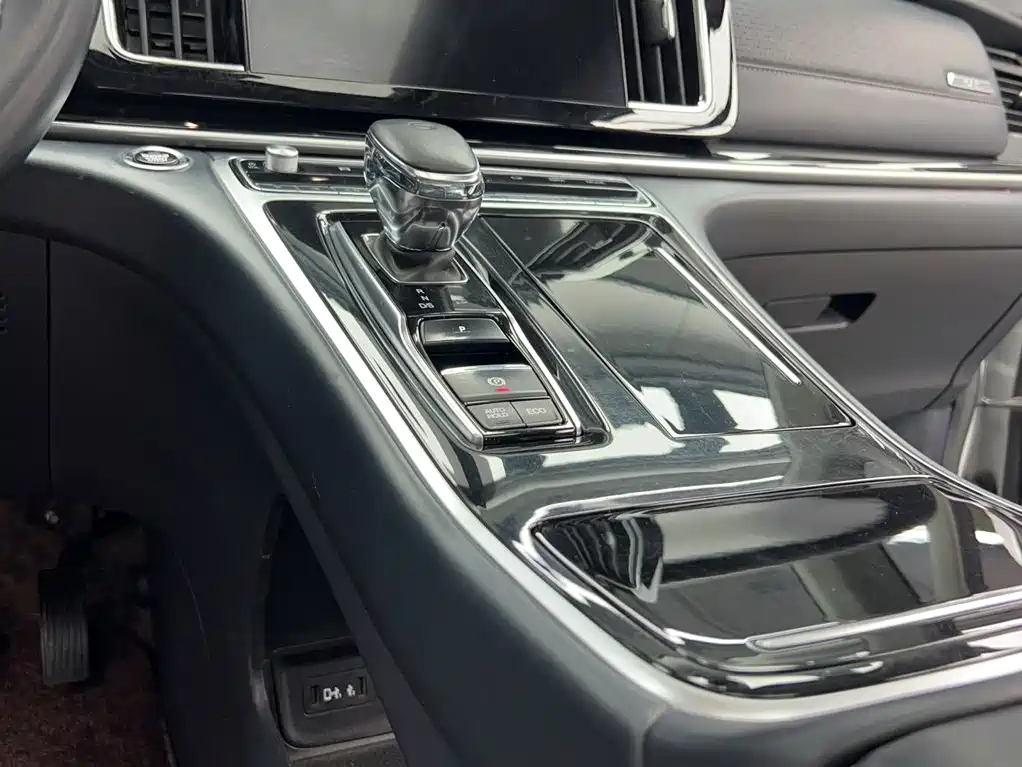 GAC Motor Trumpchi M8 — фото 6