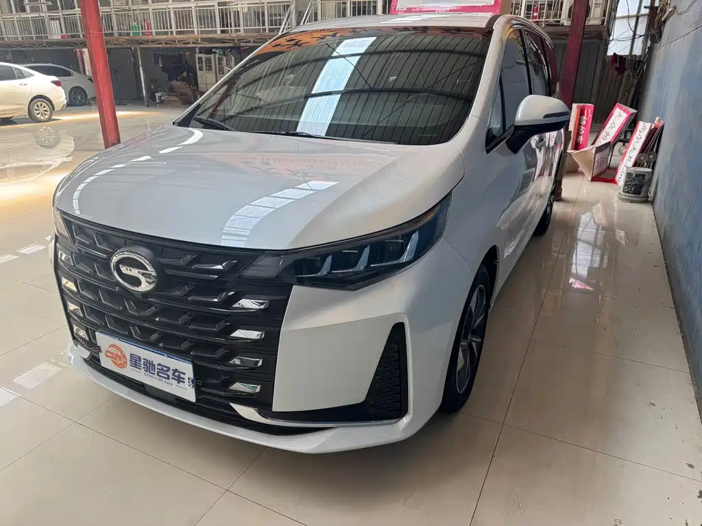 GAC Motor Trumpchi M6 — фото 2