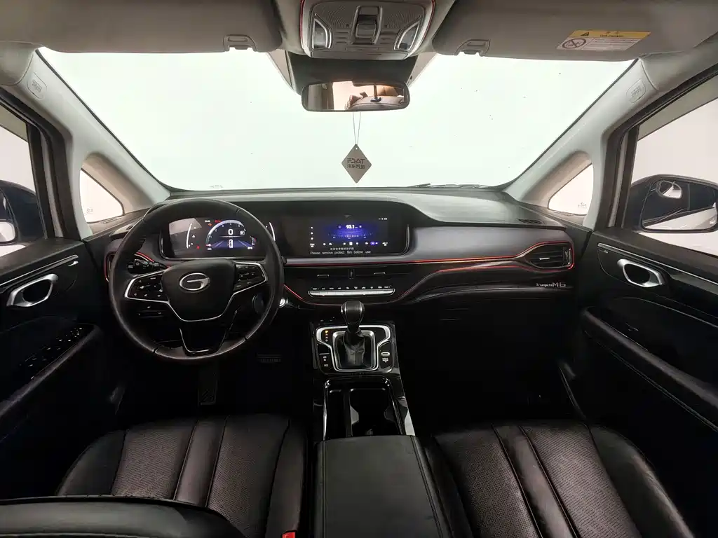 GAC Motor Trumpchi M6 — фото 18