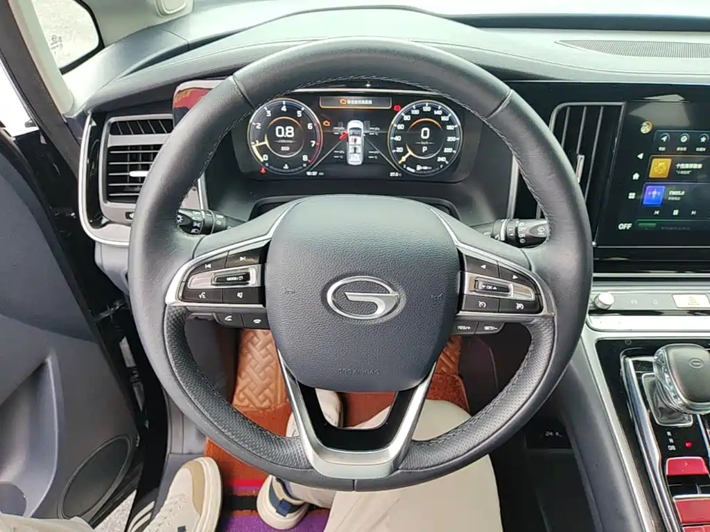 GAC Motor Trumpchi M8 — фото 11