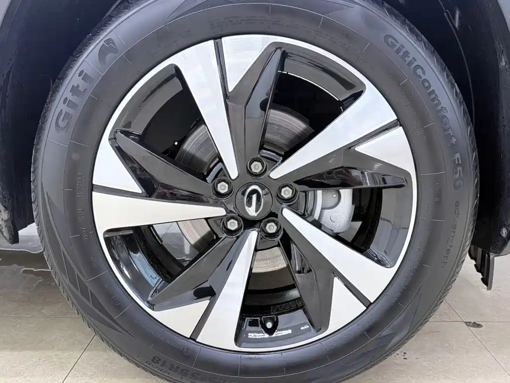 GAC Motor Trumpchi GS4 — фото 23