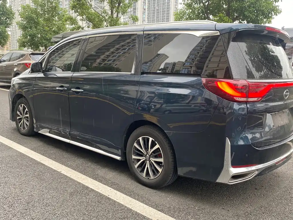 GAC Motor Trumpchi M8 — фото 13