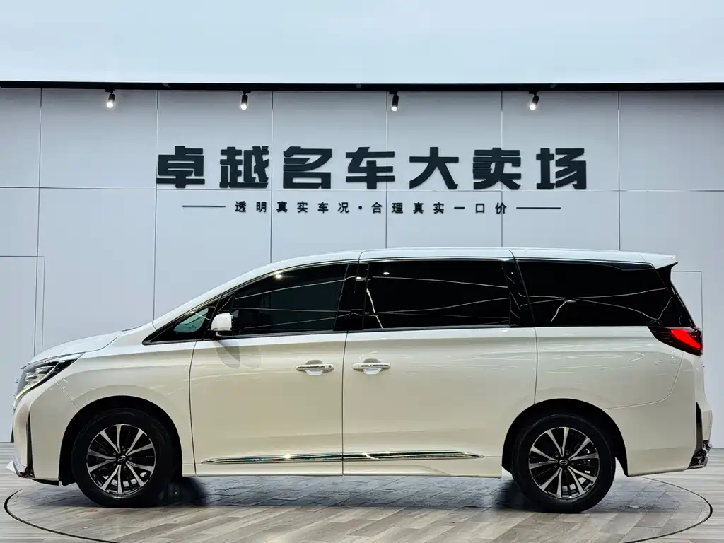 GAC Motor Trumpchi M8 — фото 4