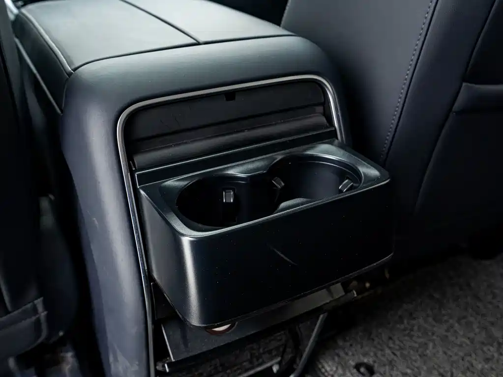 GAC Motor Trumpchi M8 — фото 20