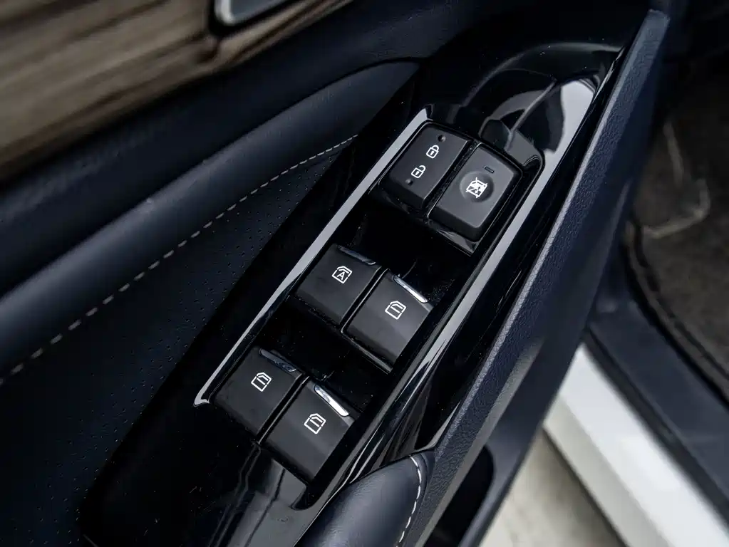 GAC Motor Trumpchi M8 — фото 23