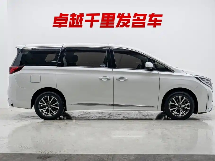 GAC Motor Trumpchi M8 — фото 8