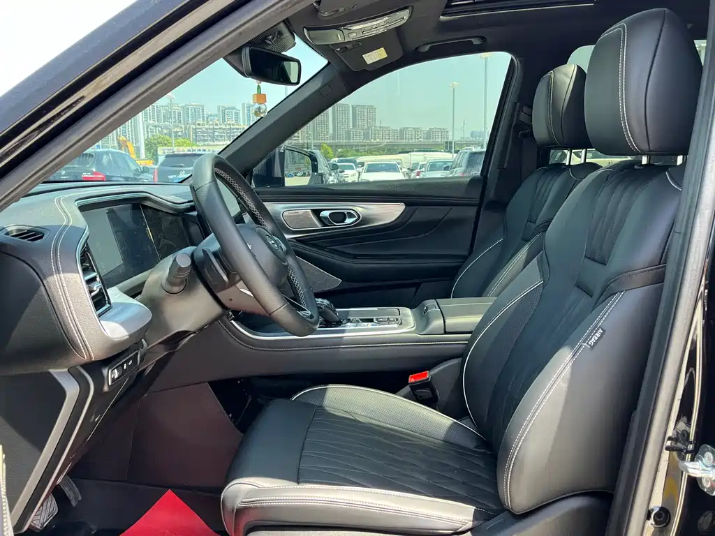 GAC Motor Trumpchi GS8 — фото 19
