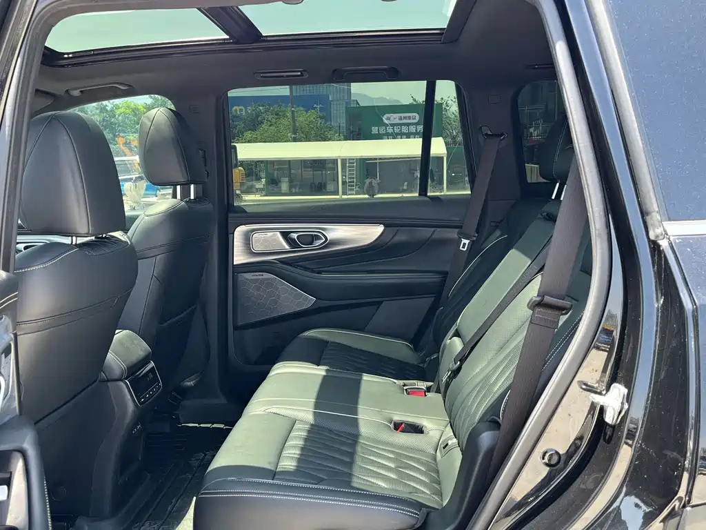GAC Motor Trumpchi GS8 — фото 6