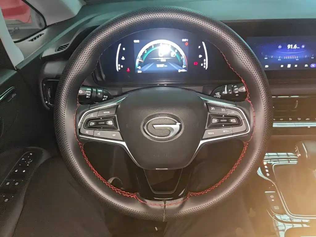 GAC Motor Trumpchi M6 — фото 11