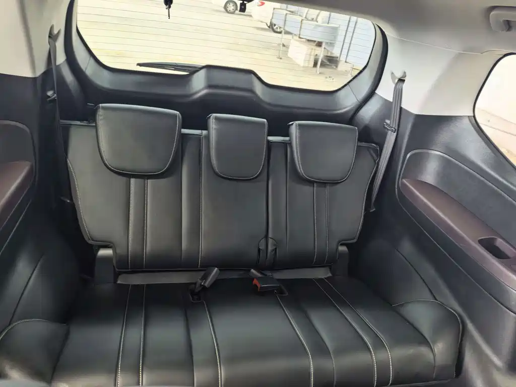 GAC Motor Trumpchi M6 — фото 11