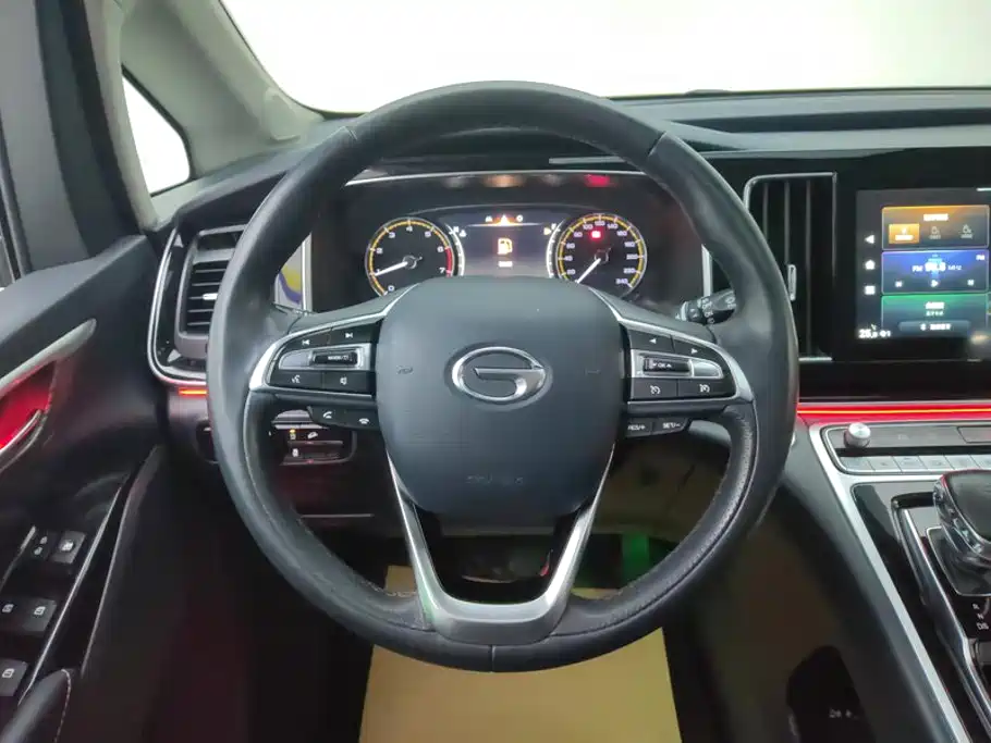 GAC Motor Trumpchi M8 — фото 15