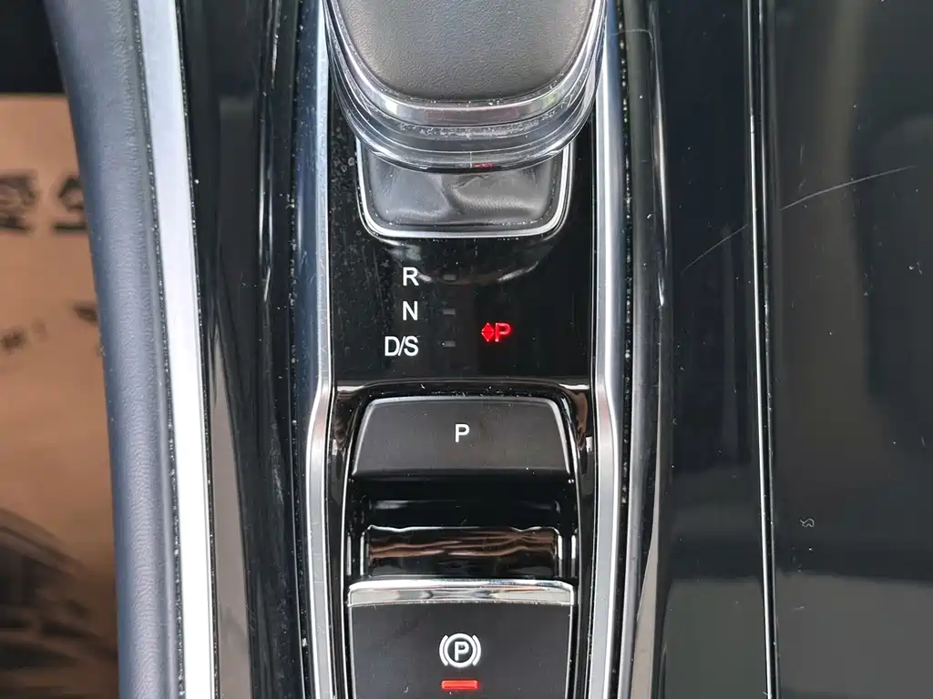 GAC Motor Trumpchi M8 — фото 24