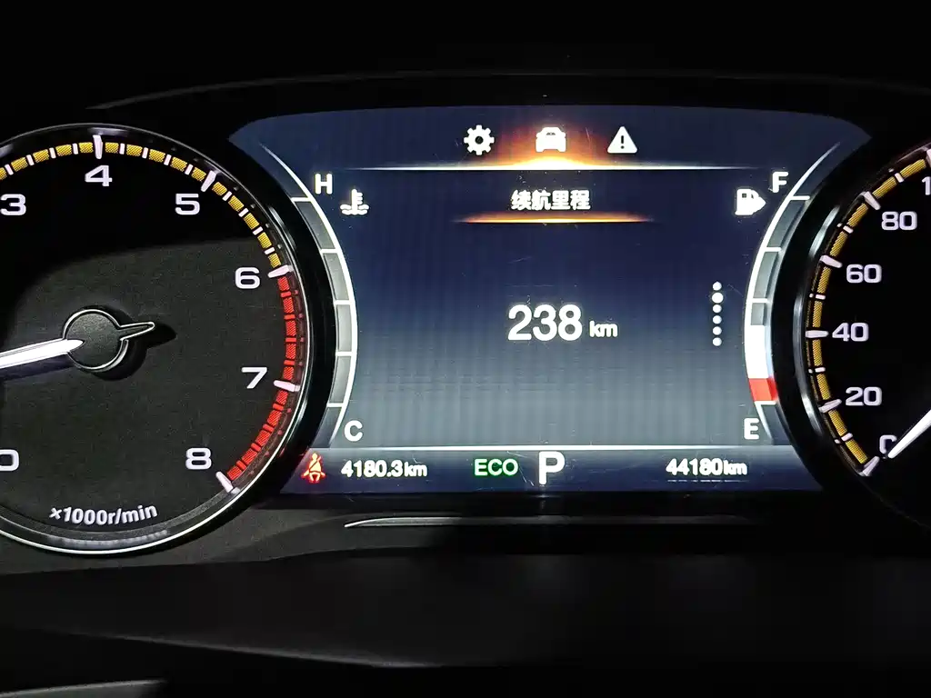 GAC Motor Trumpchi M8 — фото 5