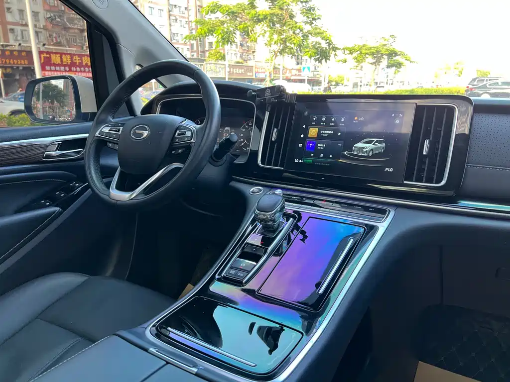 GAC Motor Trumpchi M8 — фото 17
