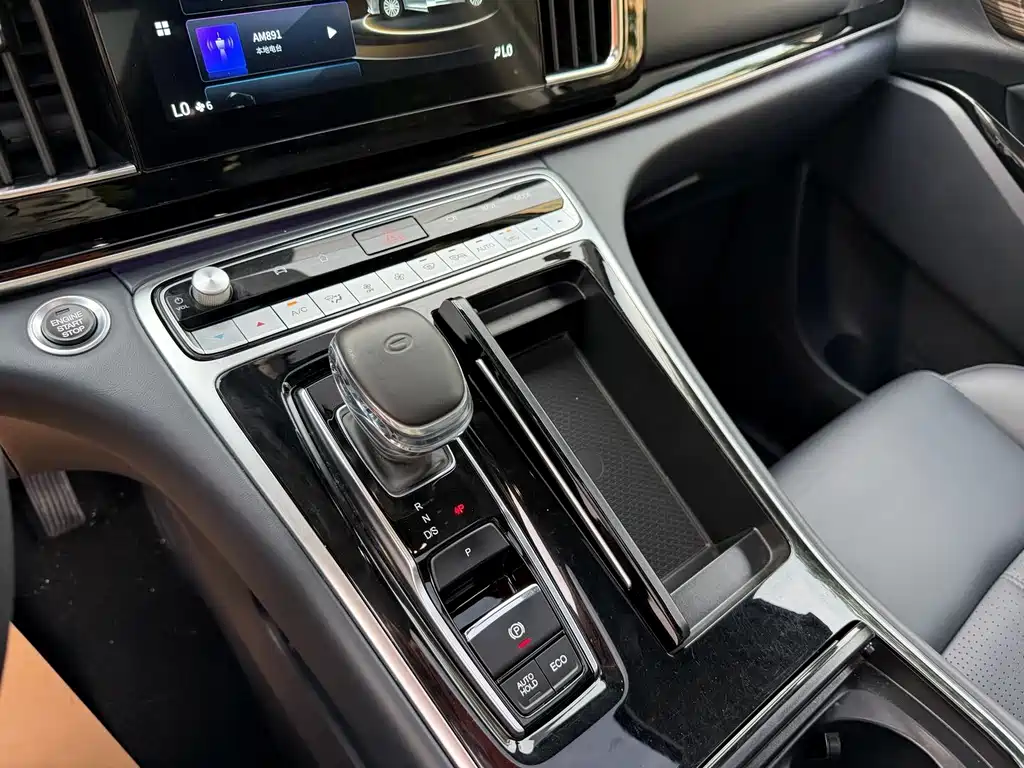 GAC Motor Trumpchi M8 — фото 11