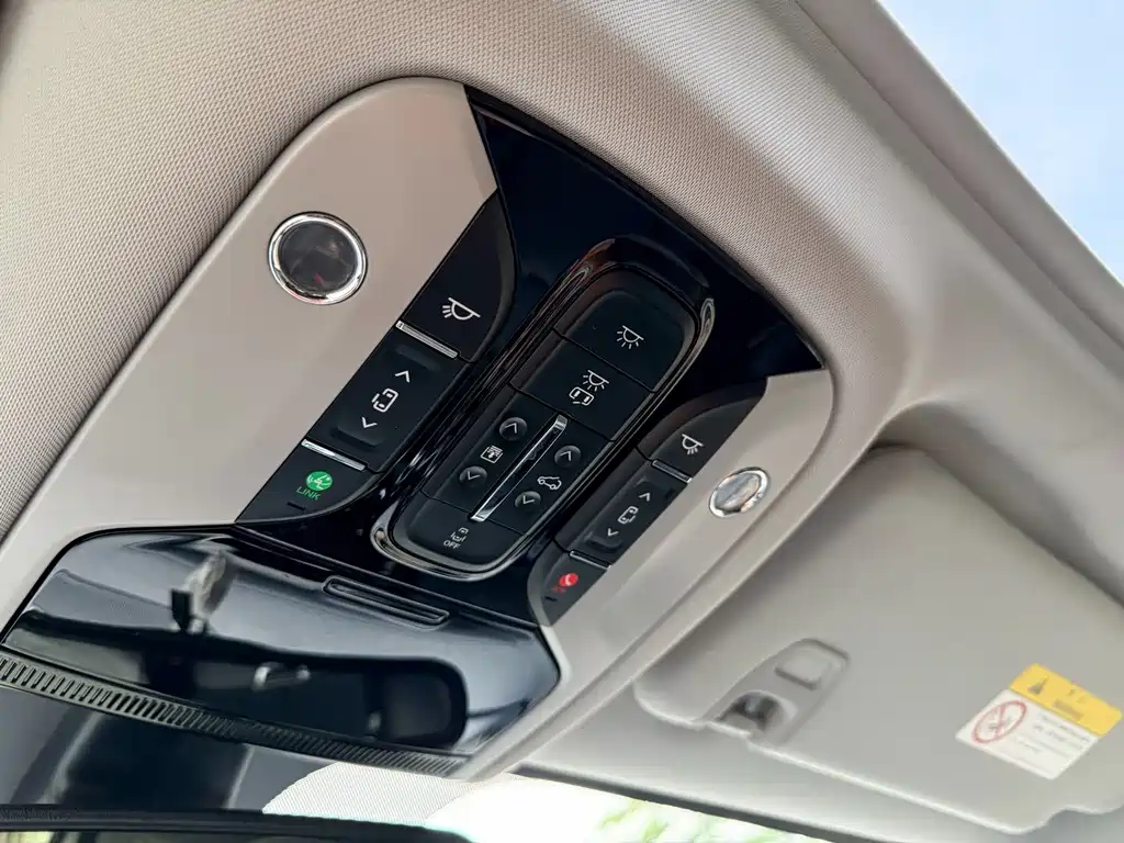GAC Motor Trumpchi M8 — фото 13
