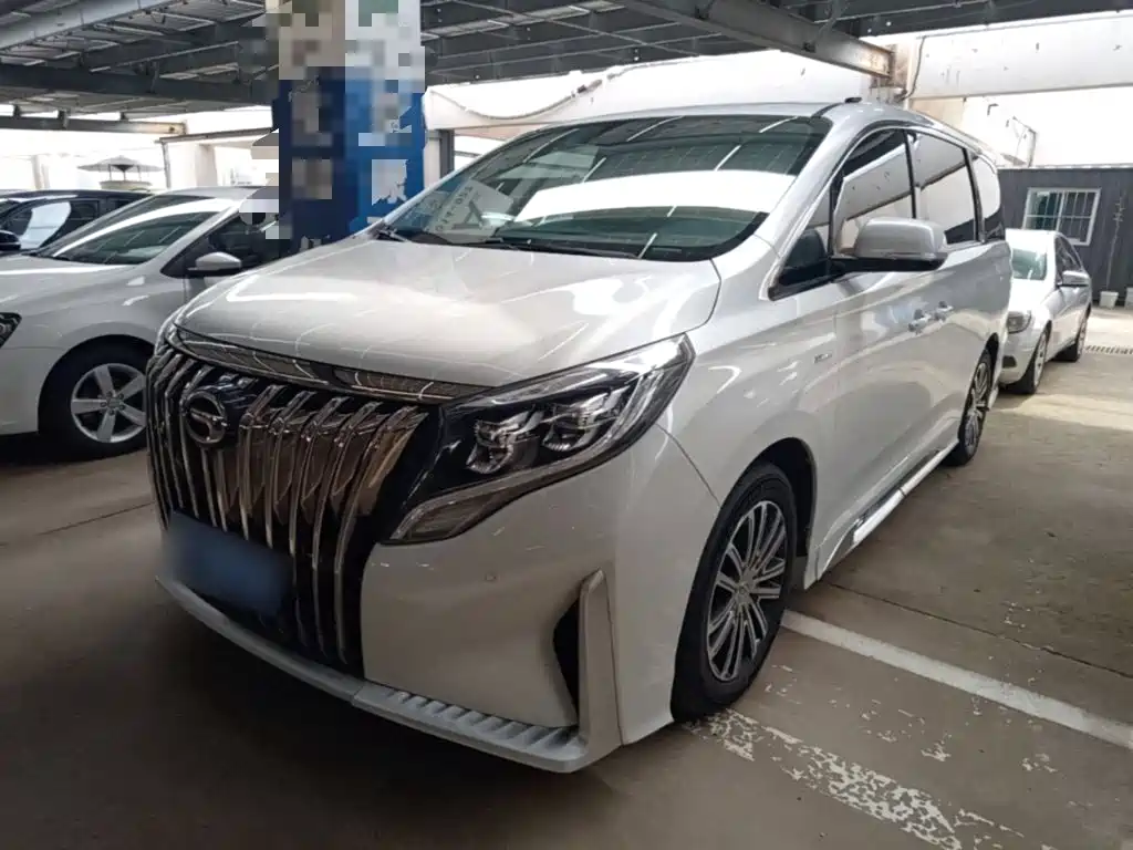 GAC Motor Trumpchi M8 — фото 2