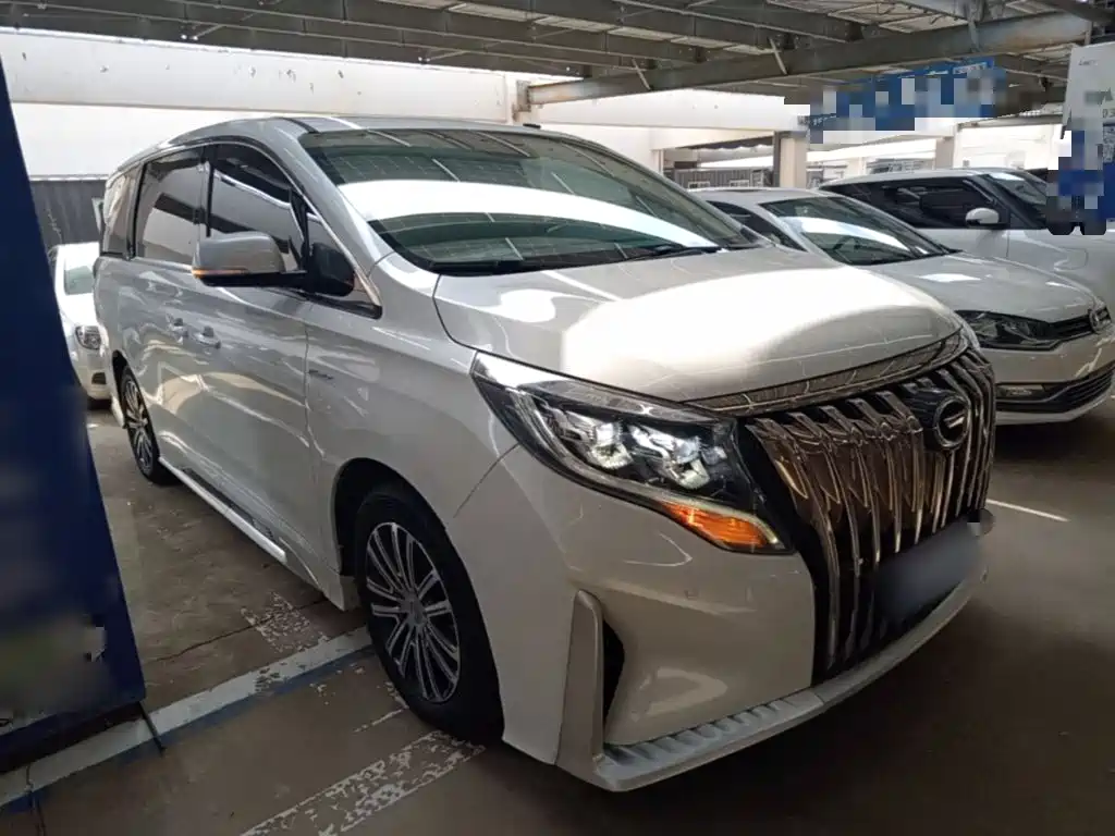 GAC Motor Trumpchi M8 — фото 4