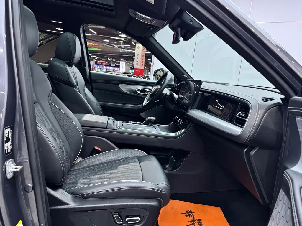 GAC Motor Trumpchi GS8 — фото 20