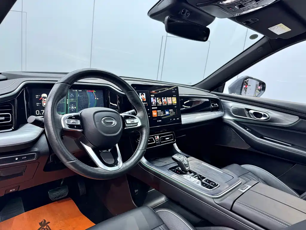 GAC Motor Trumpchi GS8 — фото 8