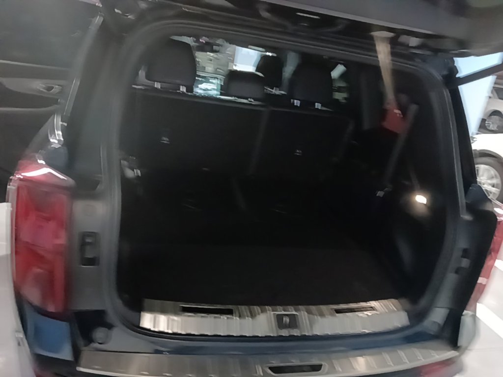 GAC Motor Trumpchi GS8 — фото 19