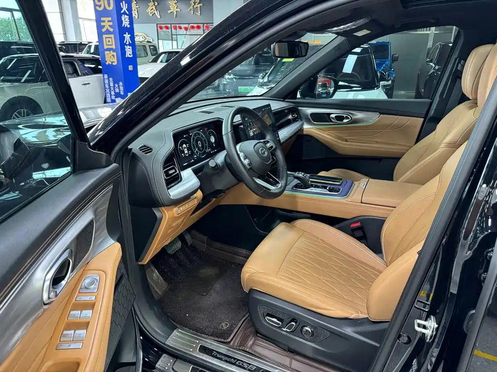 GAC Motor Trumpchi GS8 — фото 4