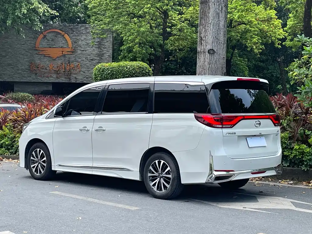 GAC Motor Trumpchi M8 — фото 4