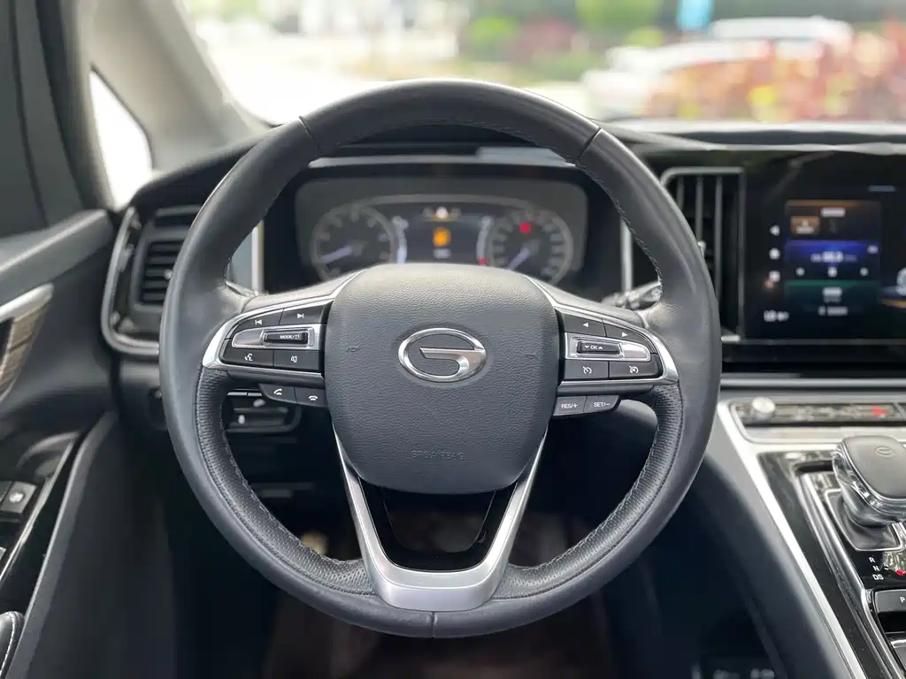 GAC Motor Trumpchi M8 — фото 8