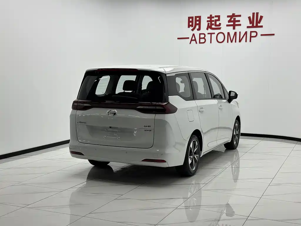 GAC Motor Trumpchi M6 — фото 9