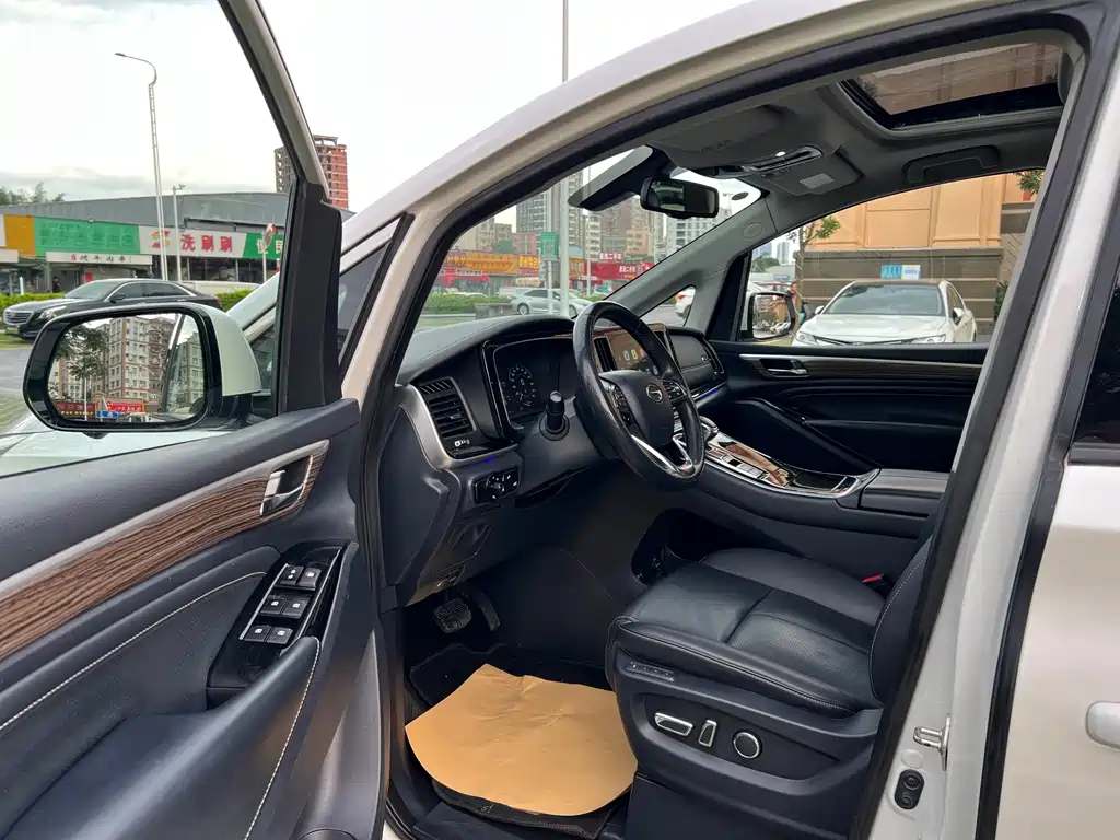 GAC Motor Trumpchi M8 — фото 11