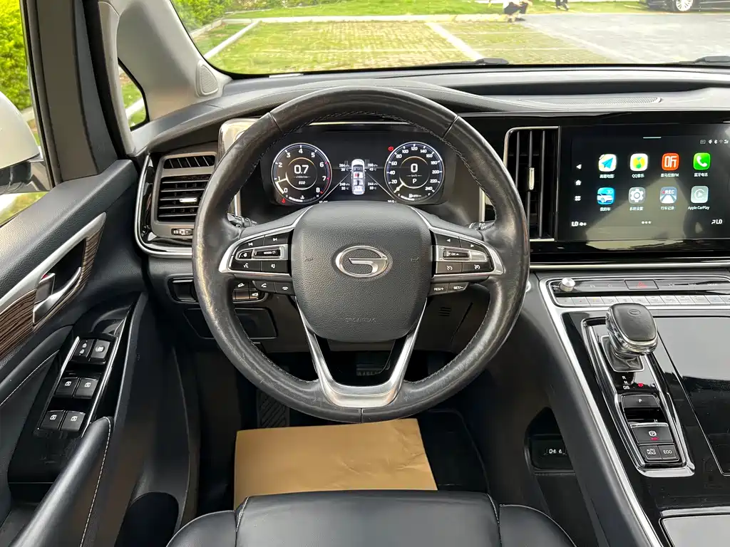 GAC Motor Trumpchi M8 — фото 15
