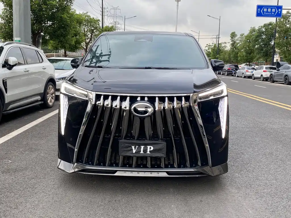 GAC Motor Trumpchi M8 — фото 20