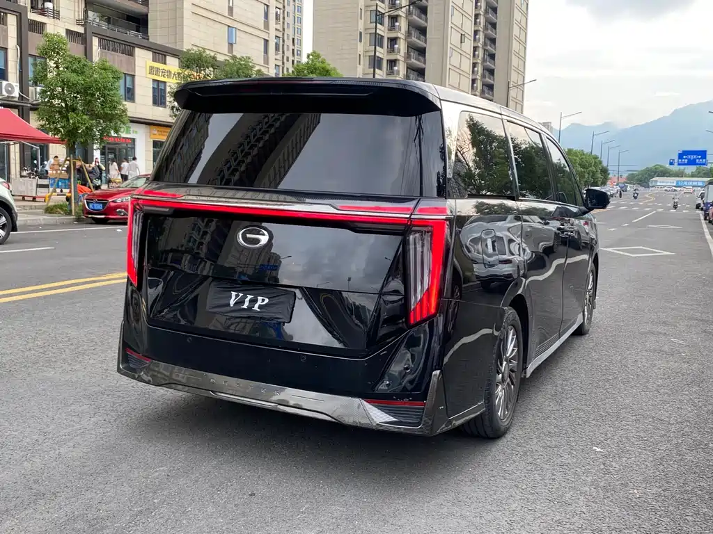 GAC Motor Trumpchi M8 — фото 4