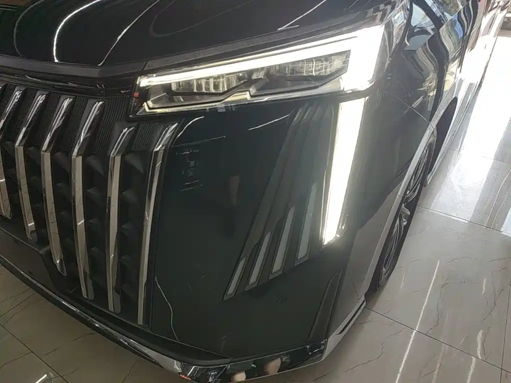 GAC Motor Trumpchi M8 — фото 24