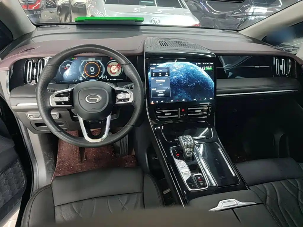GAC Motor Trumpchi M8 — фото 10