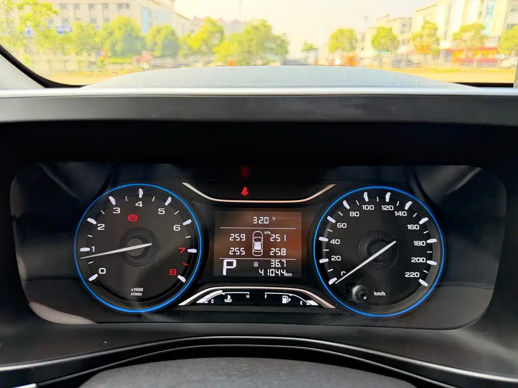 GAC Motor Trumpchi GS3 — фото 23