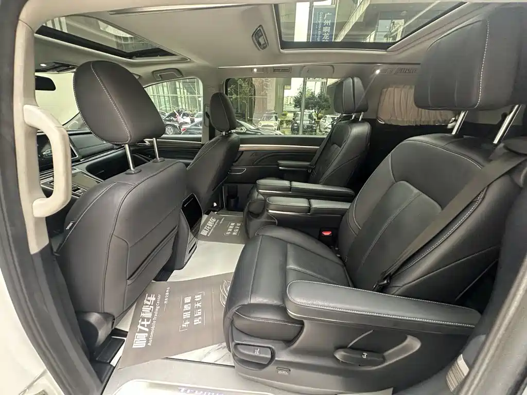 GAC Motor Trumpchi M8 — фото 11