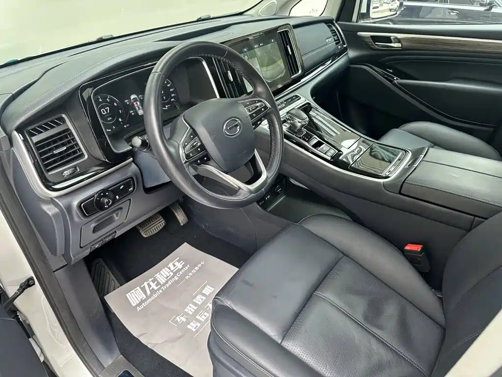 GAC Motor Trumpchi M8 — фото 8