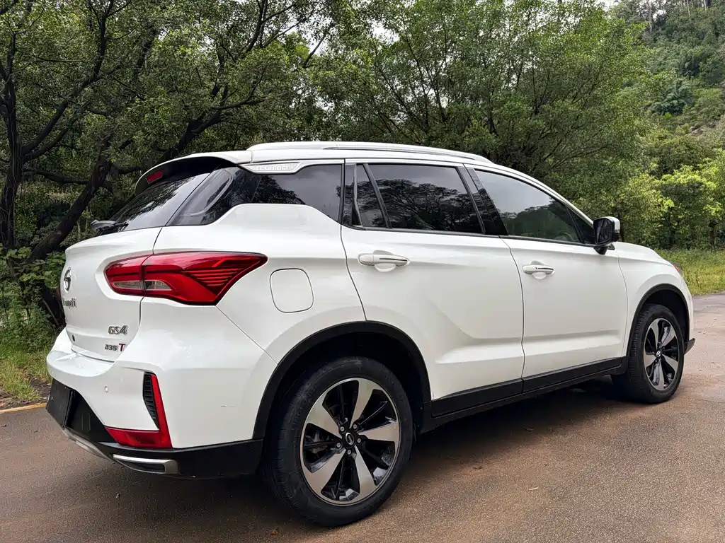 GAC Motor Trumpchi GS4 — фото 9