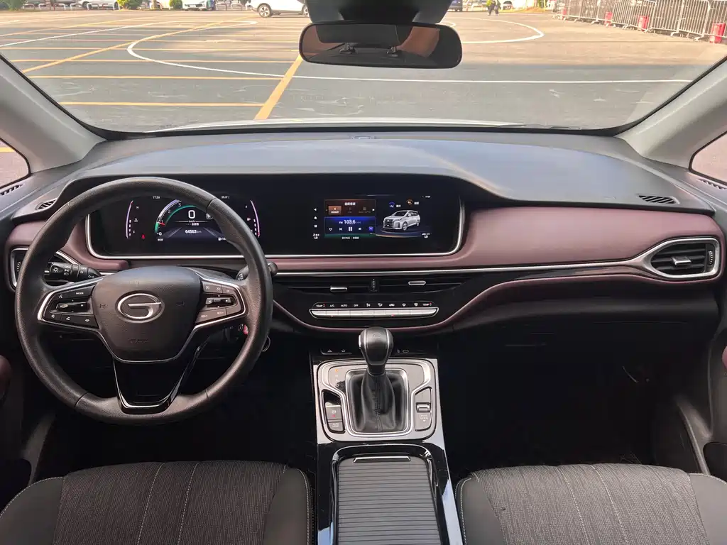 GAC Motor Trumpchi M6 — фото 11