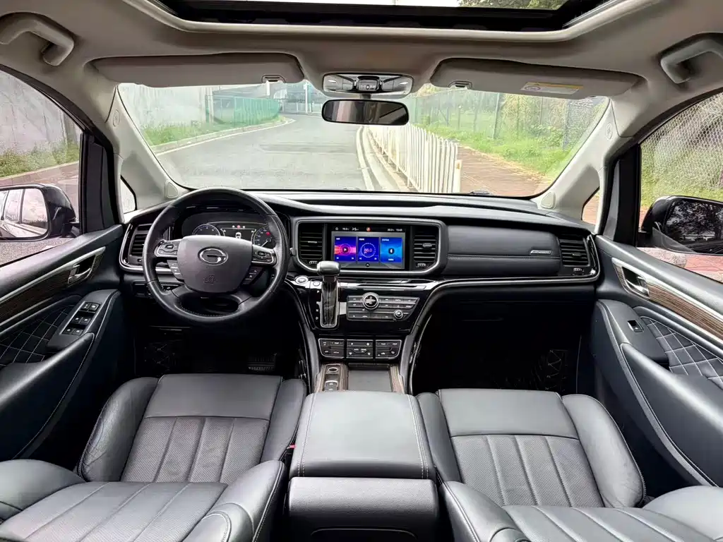 GAC Motor Trumpchi M8 — фото 19