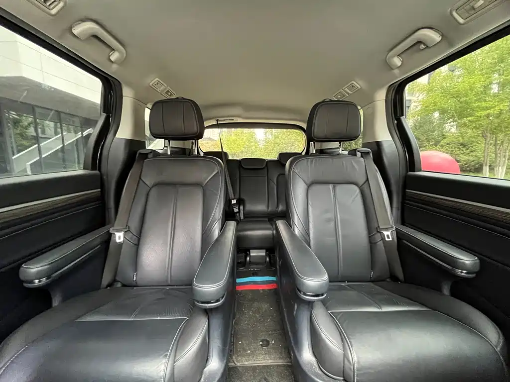 GAC Motor Trumpchi M8 — фото 11
