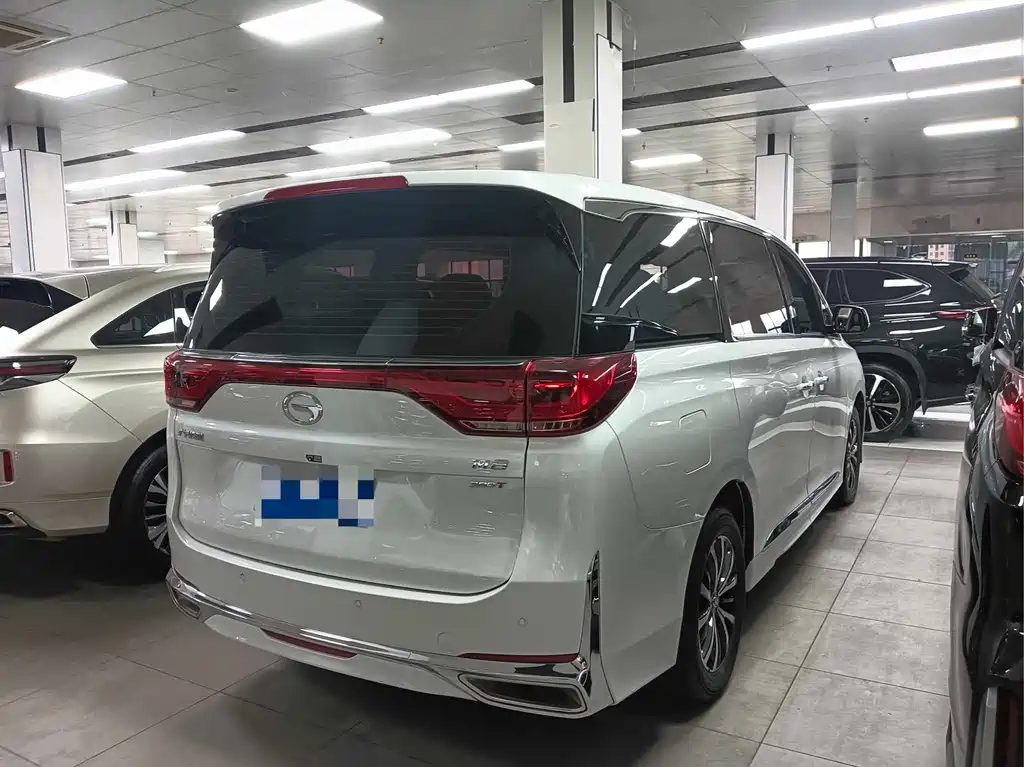 GAC Motor Trumpchi M8 — фото 11