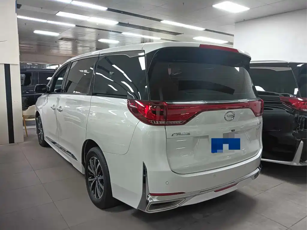 GAC Motor Trumpchi M8 — фото 12
